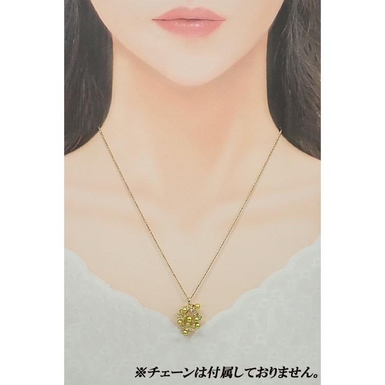 18k、天然ダイヤモンド、アコヤ真珠ペンダントトップ アコヤ真珠 ペンダントトップ ダイヤモンド K18YG フラワー 植物