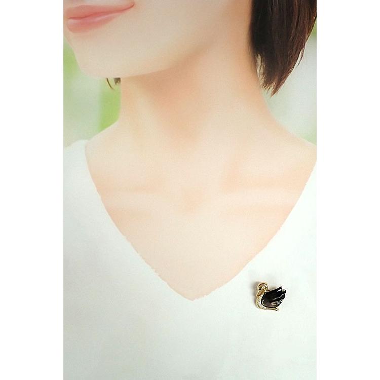 タサキ 田崎真珠 シェル ブローチ ダイヤモンド K18イエローゴールド TASAKI スワン 白鳥 バード 動物 アニマル 中古 宝正 906241 移転OPEN記念】タサキ 田崎真珠 シェル ブローチ ダイヤモンド K18
