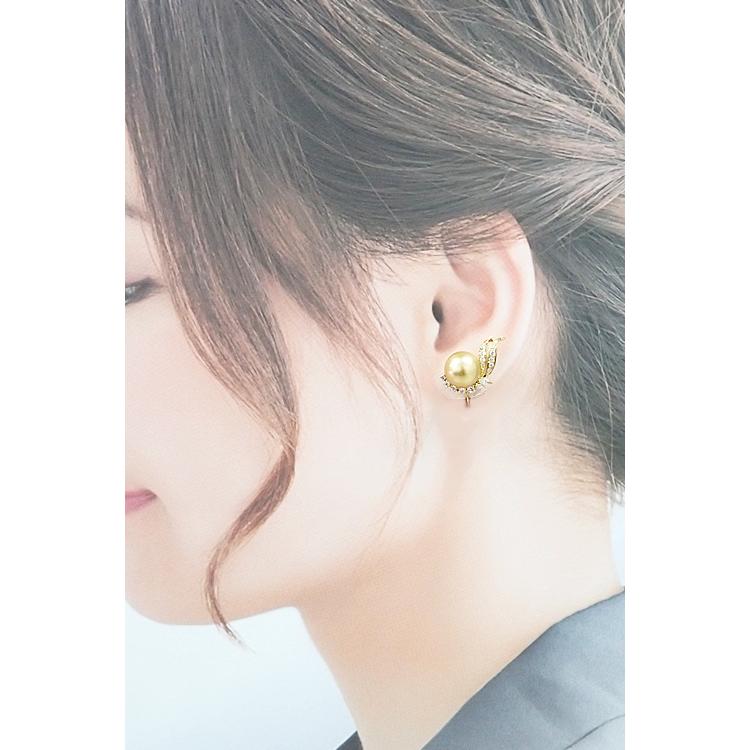 MIKIMOTO（ミキモト） 白蝶真珠(南洋真珠) イヤリング ダイヤモンド