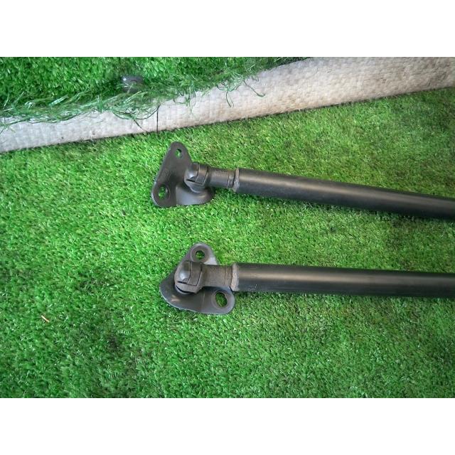 アクア DAA-NHP10 バックドアダンパー L 040  68950-52410/68960-52370 | アクア | 03