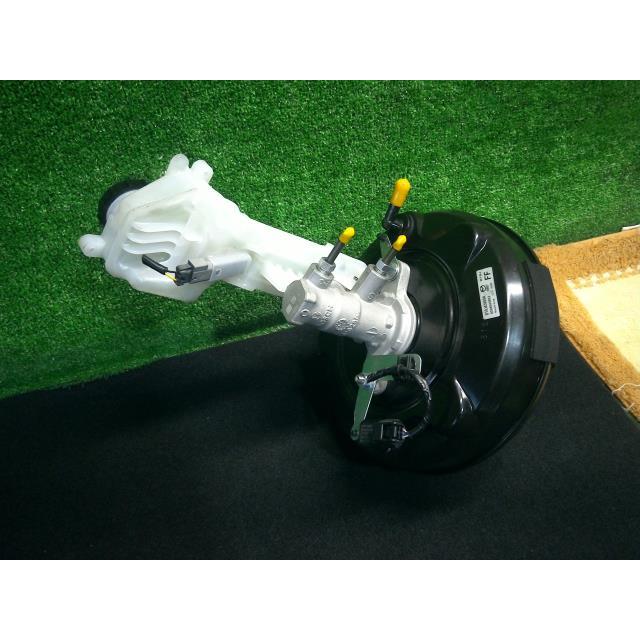 ＣＸ−３ 5BA-DKLFW ブレーキブースター 15S ツーリング 45B D10J43800A.0204849802 D1Y1-43-80ZA : New Genuine OEM 2015-2019 Mazda 3, CX-3 Front Brake