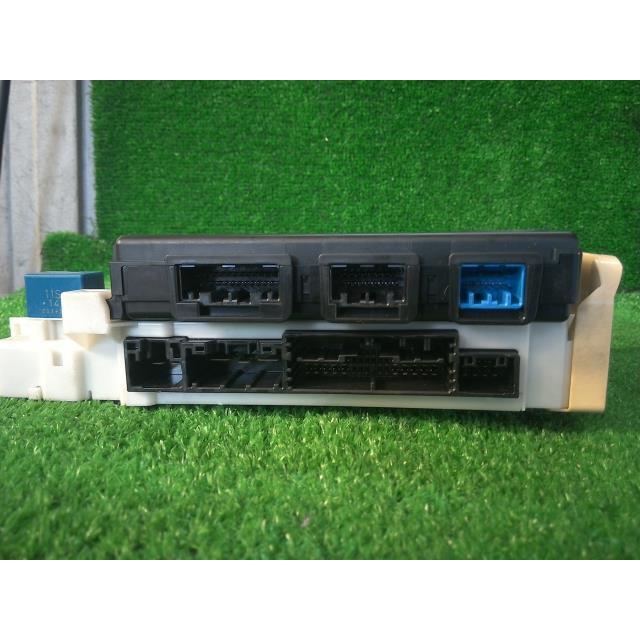 専用 アルト DBA-HA36S ヒューズボックス 36775-74P03 026094 : リサイクル