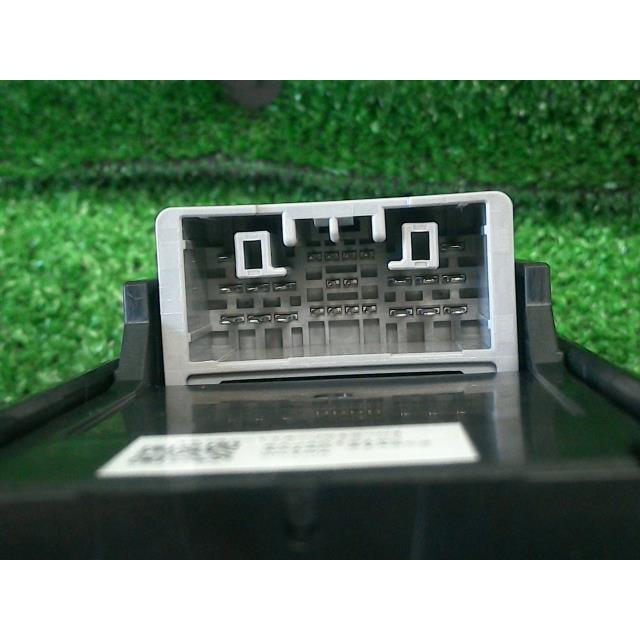 N-BOX N−BOX DBA-JF4 パワーウインドウスイッチ G ホンダ