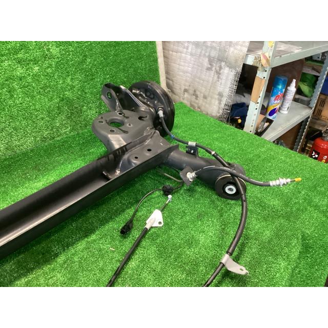 ワゴンR ワゴンR 5AA-MH95S RアクスルビームASSY ハイブリッドFX ZWY