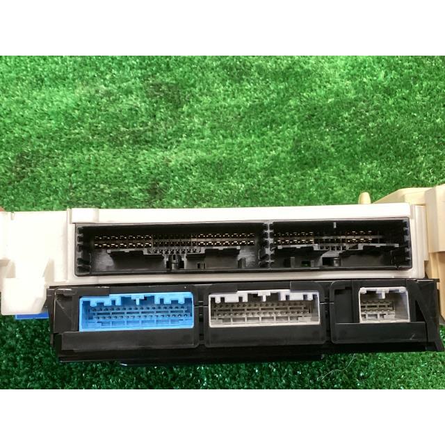 ワゴンR ワゴンR 5AA-MH95S ヒューズボックス ハイブリッドFX ZWY 