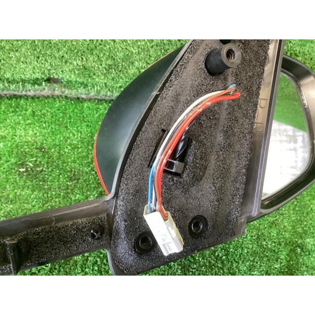 スイフト DBA-ZC83S 右サイドミラー XG ZWP 84710-52R60