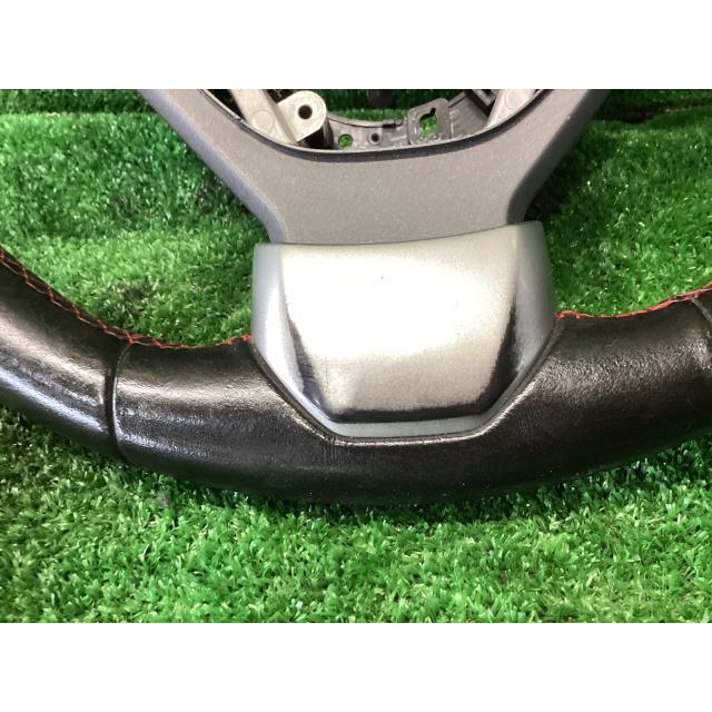 スイフト CBA-ZC32S ステアリングホイール スポーツ ZMV 48110-72LC0