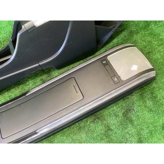 タント タントエグゼ CBA-L455S コンソールボックス カスタムRS X11