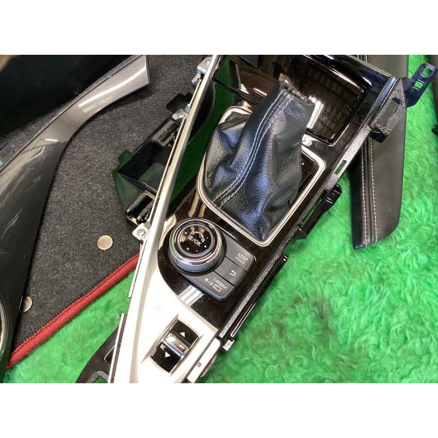 スカイライン（日産） スカイライン DAA-HV37 コンソールボックス
