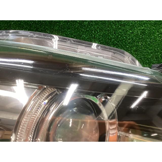 スペーシア DBA-MK32S 右ヘッドランプASSY カスタムXSリミテッド ZLB  35120-81M70の画像