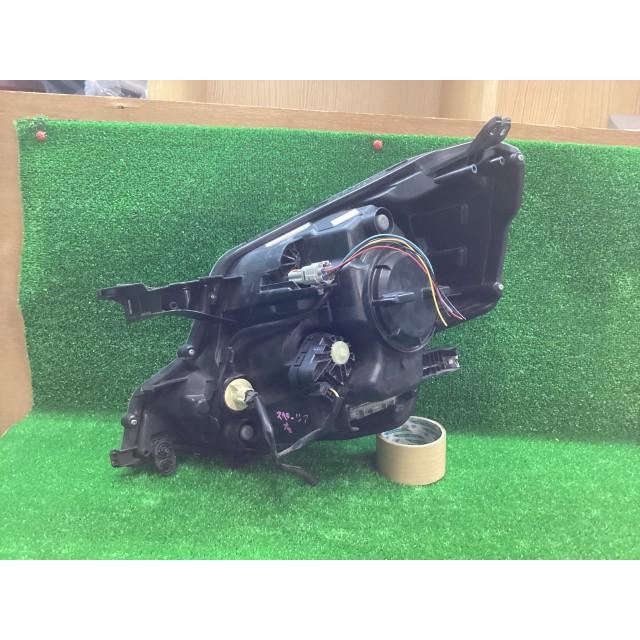 スペーシア DBA-MK32S 右ヘッドランプASSY カスタムXSリミテッド ZLB  35120-81M70の画像