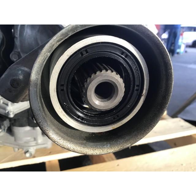 レヴォーグ DBA-VM4 オートマチックミッションASSY 1.6GTアイサイト 4WD 61K  31000AJ520の画像