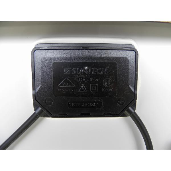 □未使用品□SUNTECH/サンテック□ソーラールーフ□単結晶□230W □未使用品□SUNTECH/サンテック□ソーラールーフ□単結晶□230W