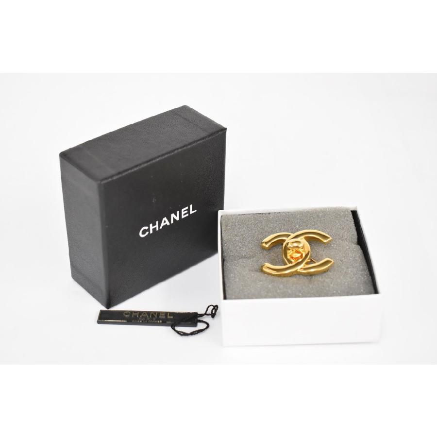 極美品✨ シャネル ココマーク ターンロック ブローチ ゴールド 刻印96P シャネル CHANEL ブローチ ターンロックブローチ ゴールドメッキ ココ