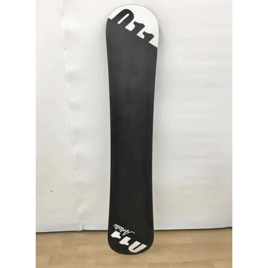 011 Artistic スノーボード 152.5cm 収納カバー付き 2404LR048 |  | 02