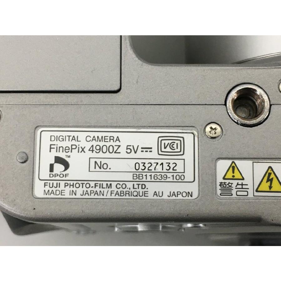デジタルカメラ FinePix 4900Z シルバー 240万画素 光学ズーム6倍 富士