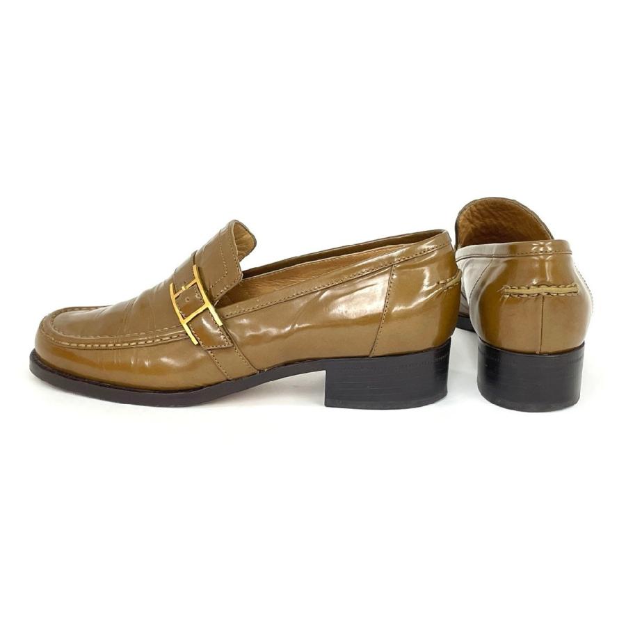 エルメス HERMES レディース ローファー 35 1/2 ブラウン系 保存袋 箱付き モカシン → 2602LA019 |  | 03