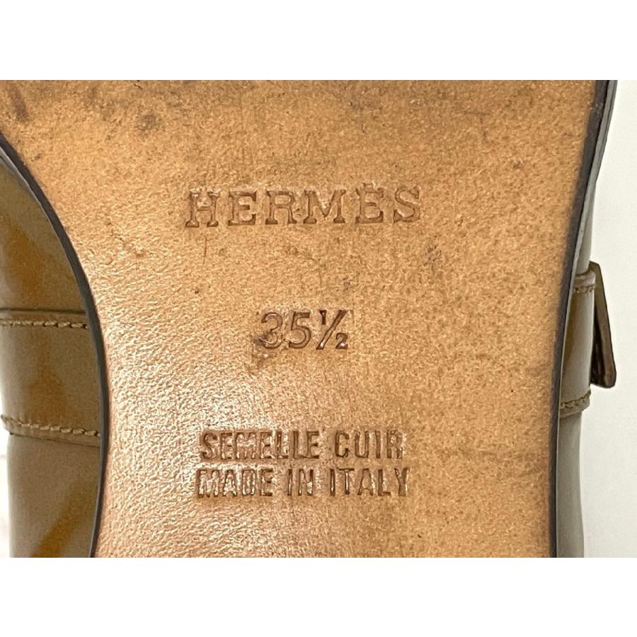 エルメス HERMES レディース ローファー 35 1/2 ブラウン系 保存袋 箱付き モカシン → 2602LA019 |  | 09