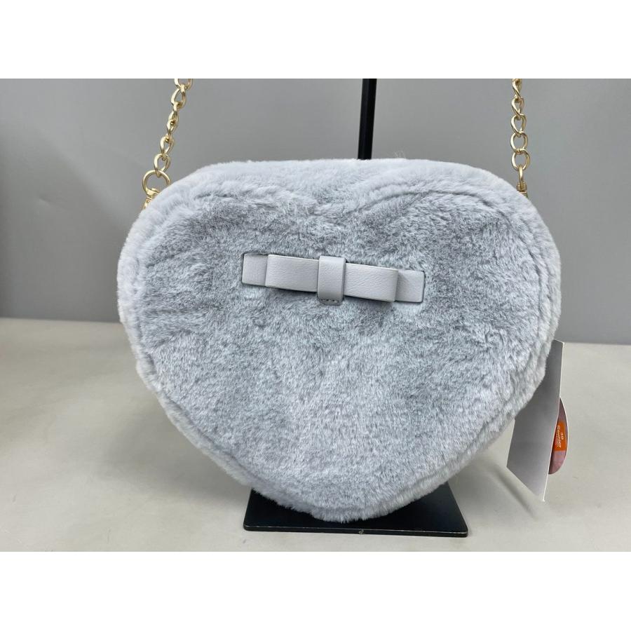 m petit by misako×サンリオキャラクターズ チェーンショルダーバッグ グレー ボア ハート型 しまむら 青木美沙子 未使用 2602LS137 |  | 01