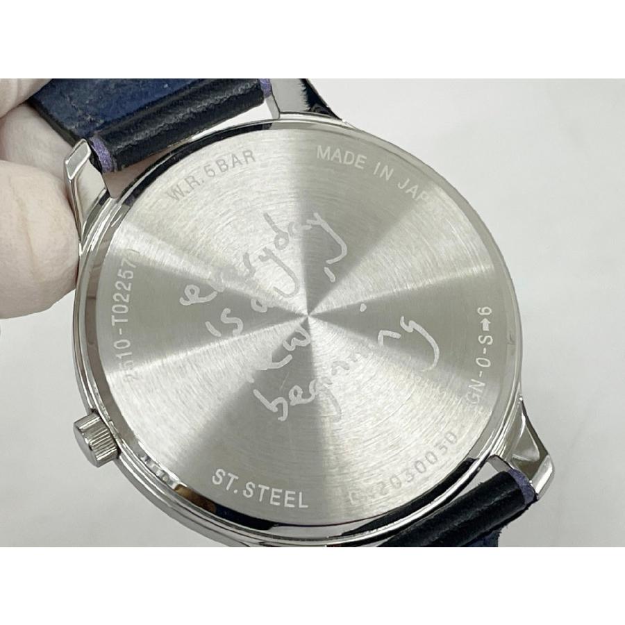 ポールスミス Paul Smith 腕時計 2510-T022570 メンズ クォーツ 3針 デイト ホワイト文字盤 電池切れ 2602LS258 |  | 04