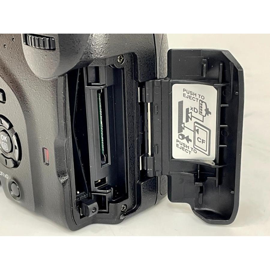 デジタルカメラ CAMEDIA C-5060 ブラック 光学ズーム4倍 オリンパス OLYMPUS 500万画素 Wide Zoom 2602LT082 |  | 08