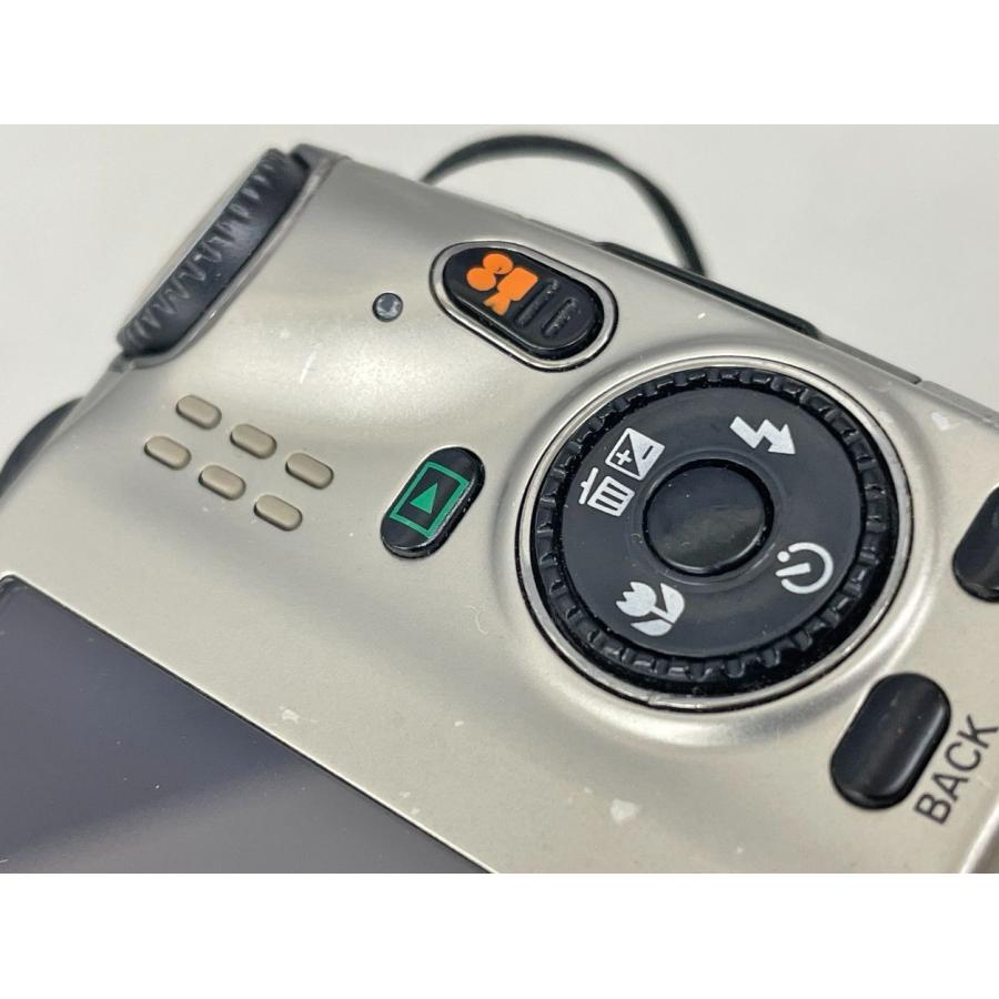 デジタルカメラ FinePix F550EXR シルバー 1600万画素 光学ズーム15倍 富士フィルム FUJIFILM 2602LT185 |  | 10