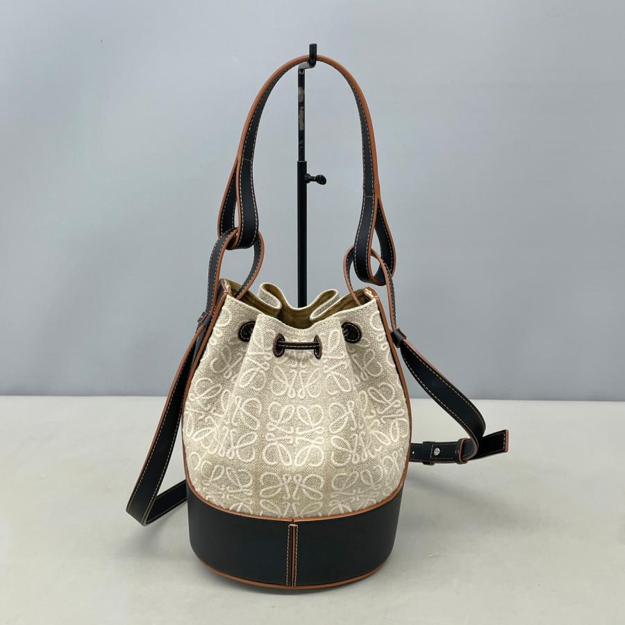 LOEWE ロエベ スモールバルーン ショルダーバッグ アナグラム 保存袋付き |  | 01