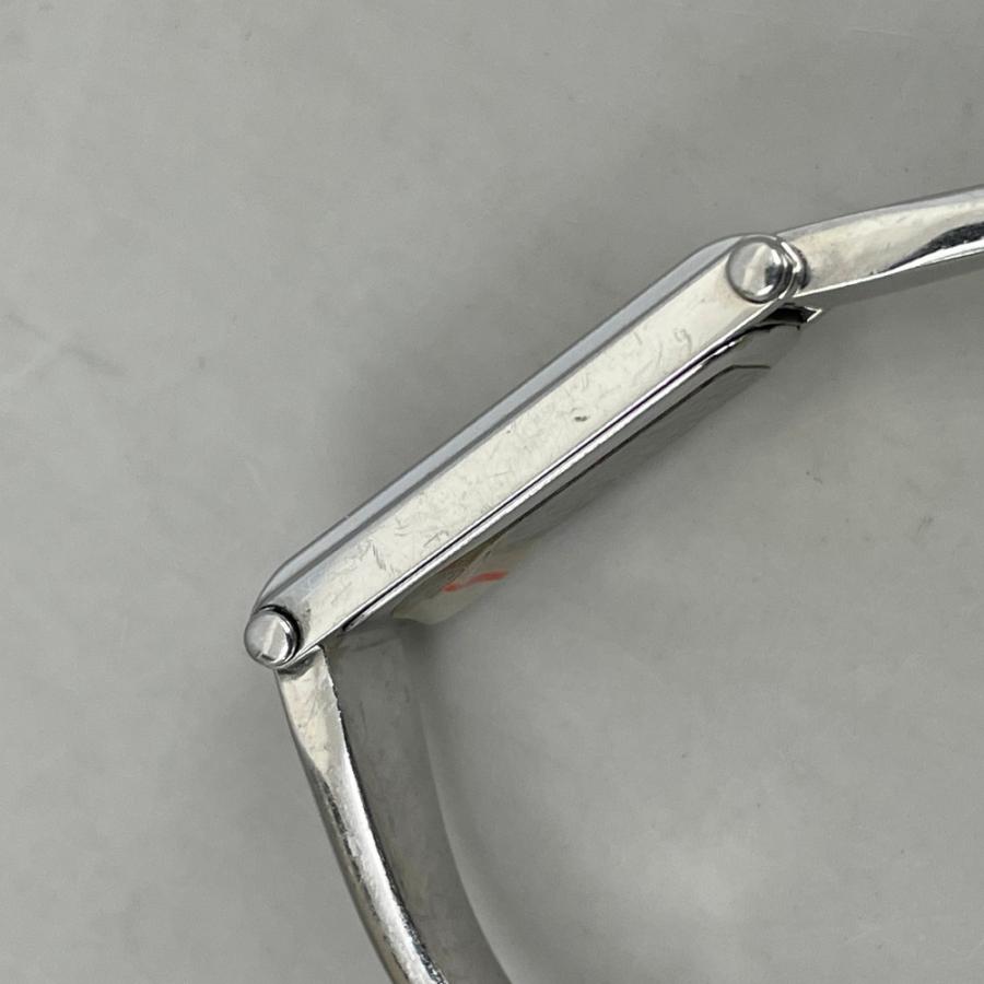 GUCCI（グッチ） 腕時計 1500L 不動品 文字盤シルバー ステレス