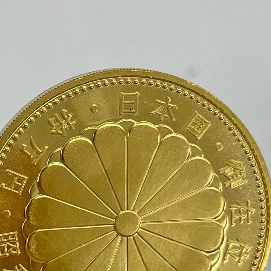 天皇陛下 御在位60年 記念10万円金貨 昭和61年 記念貨幣 |  | 05