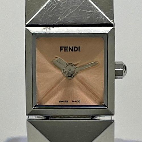 FENDI（フェンディ） 腕時計 4250L ピラミッド ピンク文字盤 不動品