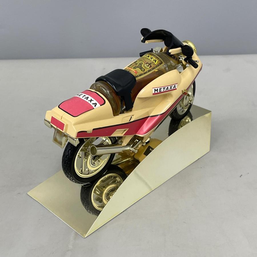 METAX メタクサ ブランデー スポーツバイクケース付きミニボトル 30ml 40% |  | 02