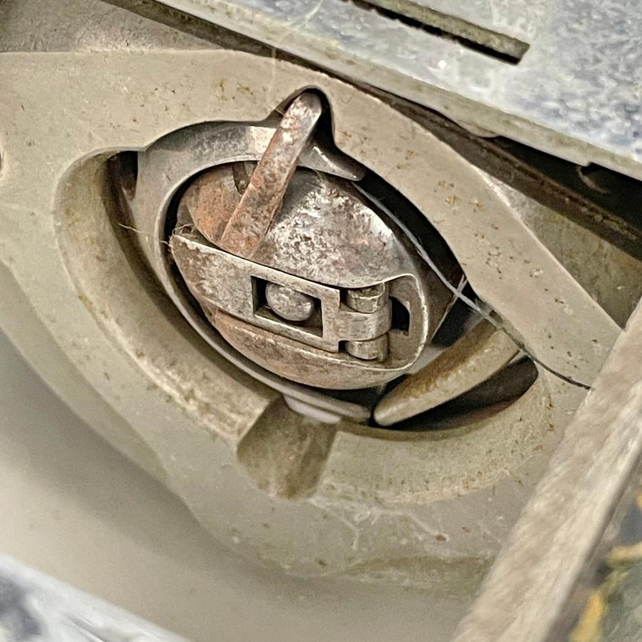 足踏み式ミシン ブラザー工業 Brother |  | 10