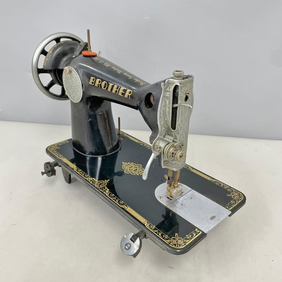 足踏み式ミシン ブラザー工業 Brother |  | 02