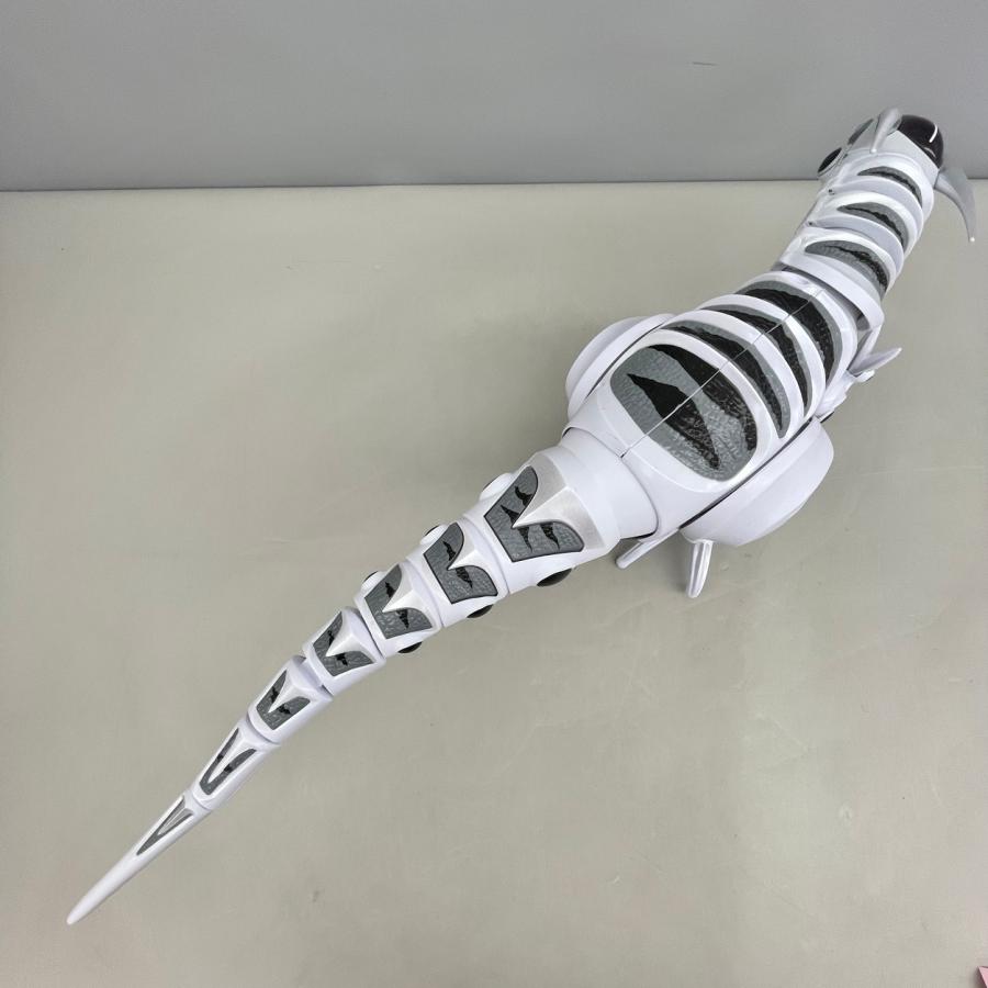 ロボザウルス トイザらス 恐竜型ロボット リモコン付き ラジコン