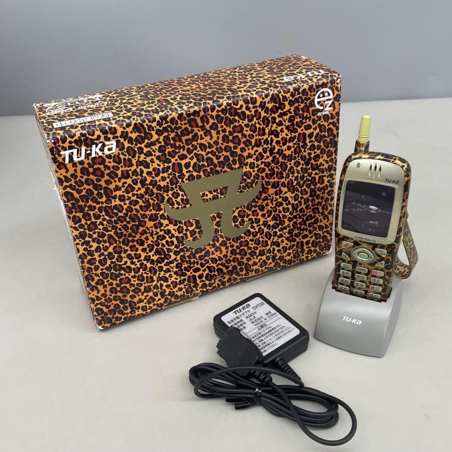 ガラケー TU-KA 浜崎あゆみ Ayuモデル 携帯電話 TT03Z : ハウマッチ