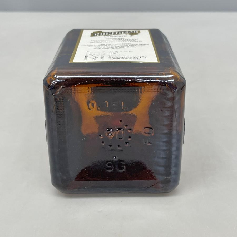 オレンジリキュール コアントロー  Cointrea 40%  350ml ホワイトキュラソー |  | 06