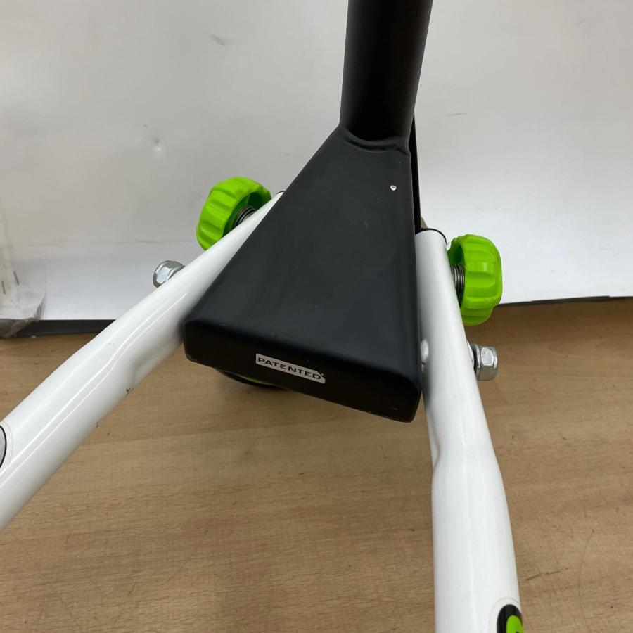 Y FLIKER F3 Yフリッカー 3輪キックボード ホワイト グリーン