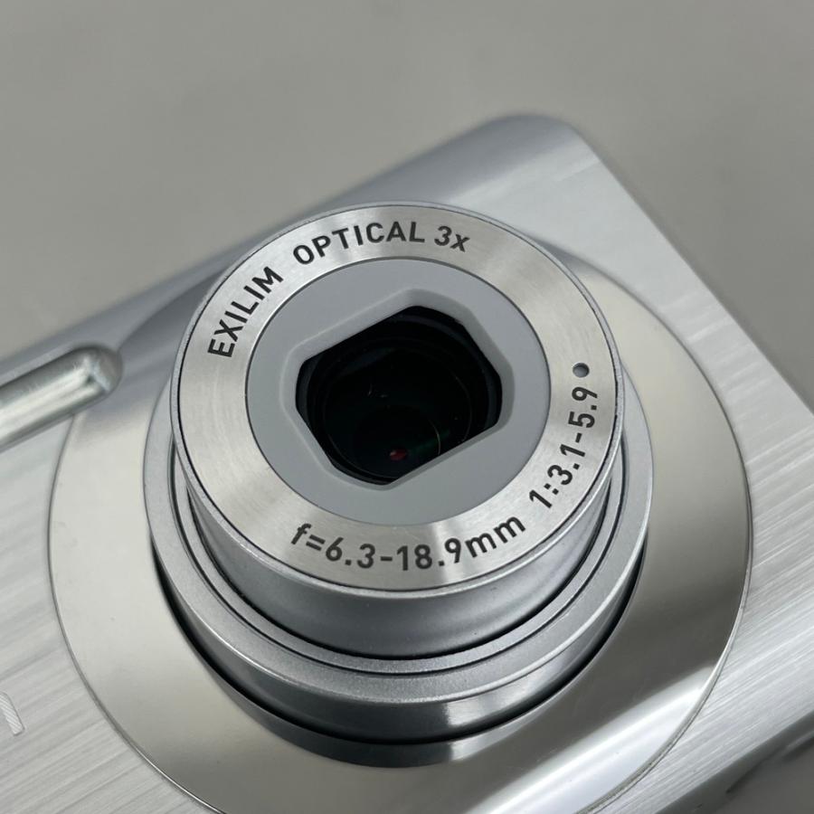 カシオ CASIO EXILIM コンパクトデジタルカメラ シルバー EX-Z80