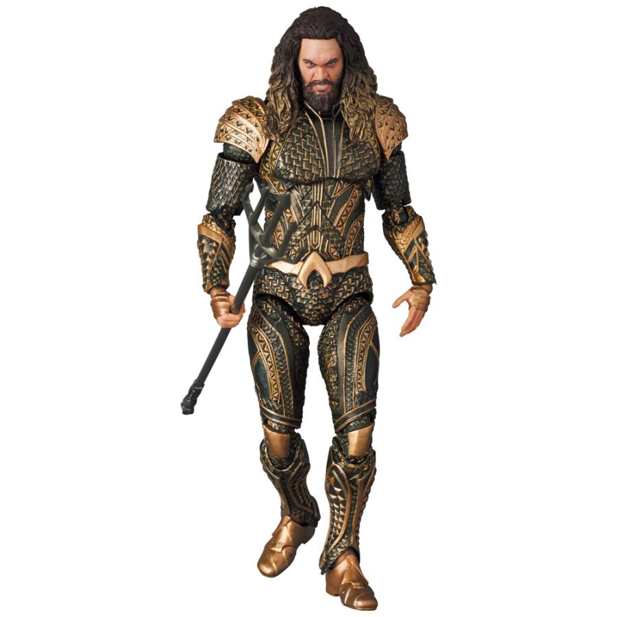 MAFEX アクアマン　⭐️値下げしました。 Amazon.com: Medicom Aquaman Mafex Action Figure, Multicolor