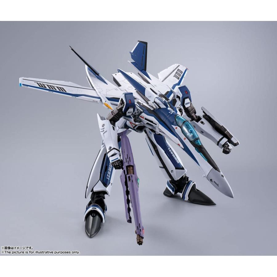 【マクロス】VF-25S　メサイアバルキリー　完全変形　フィギュア Amazon.co.jp: 1/72 VF-25S メサイアバルキリー オズマ機 (マクロスF