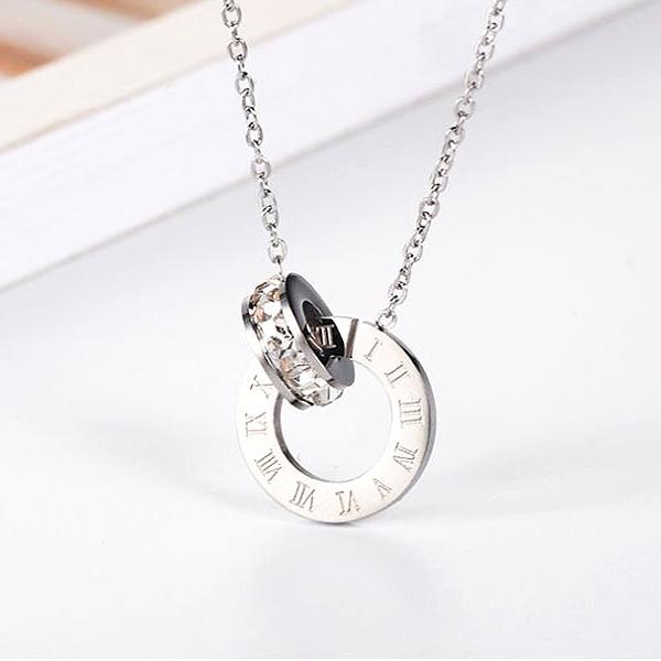 ネックレス レディース ダブル リング 人気 チタン 合金 かわいい ピンクゴールド ペンダント 18k 仕立 シンプル お洒落 選べる5タイプ Akl269 5 ファッション 雑貨 ヒリエ 通販 Yahoo ショッピング