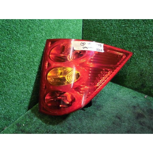 プジョー 1007 GH-A8NFU 右テールランプ リア レンズ KMFD 31385 プジョー 1007 GH-A8NFU 右テールランプ リア レンズ KMFD 31385