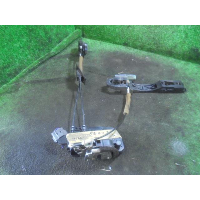 フーガ CBA-Y50 左Rドアロック アクチュエータ KH3 R左用 47601 フーガ CBA-Y50 左Rドアロック アクチュエータ KH3 R左用 47601