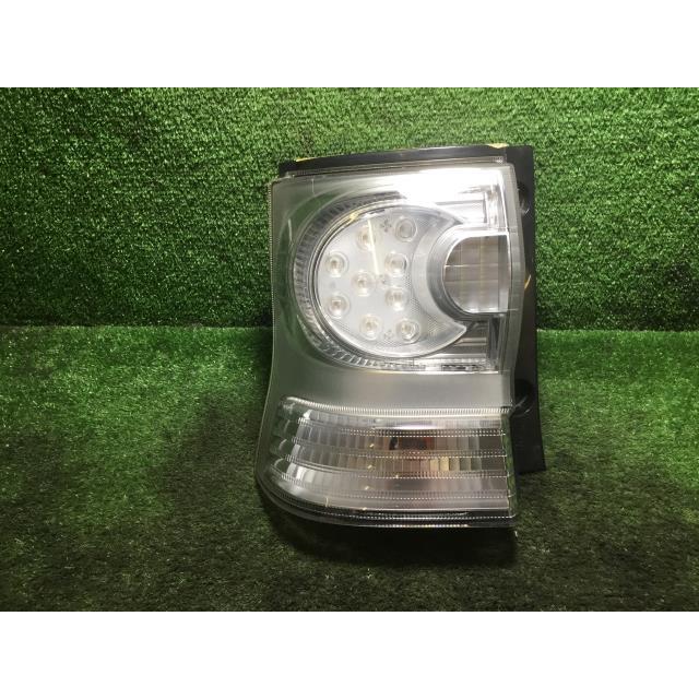 タント DBA-L375S 左テールランプ リア レンズ W24 70581 : 原木