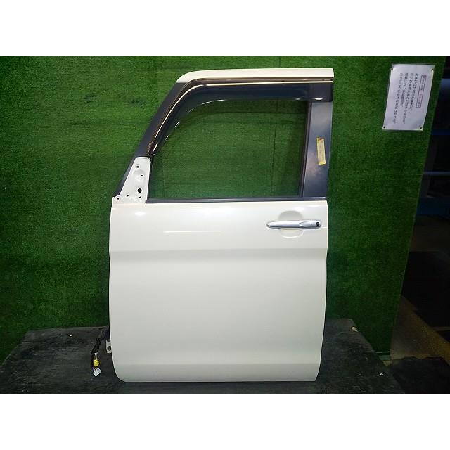 【純正 中古】ダイハツ タントカスタム DBA-LA600S 左フロントドア タント DBA-LA600S 左フロントドア W24 75630 : 原木リサイクルパーツ