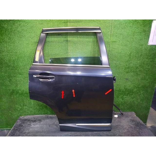フォレスター DBA-SJG 右リアドア 61K 75656 : 原木リサイクルパーツ
