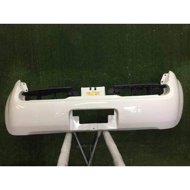 キューブ DBA-Z12 リアバンパー QX1 76031 : 原木リサイクルパーツ