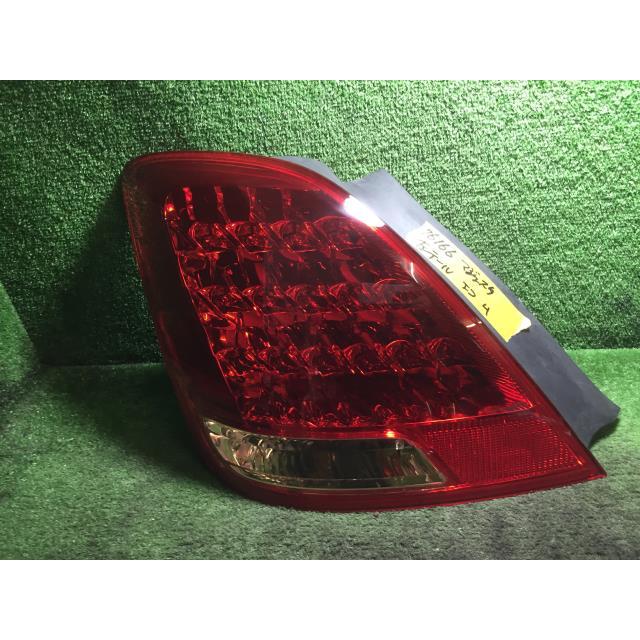 クラウンマジェスタ DBA-UZS186 左テールランプ A 3UZ-FE 6FT 8P8 