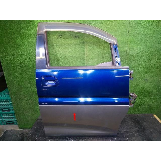 デリカスペースギア KH-PD8W 右フロントドア T38A37 76517 : 原木