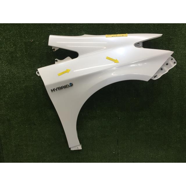 プリウス DAA-ZVW30 右フロントフェンダーパネル 070 77178 : 原木